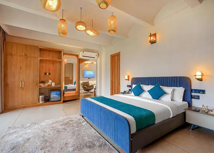 Jungle Lodge Resort & Spa